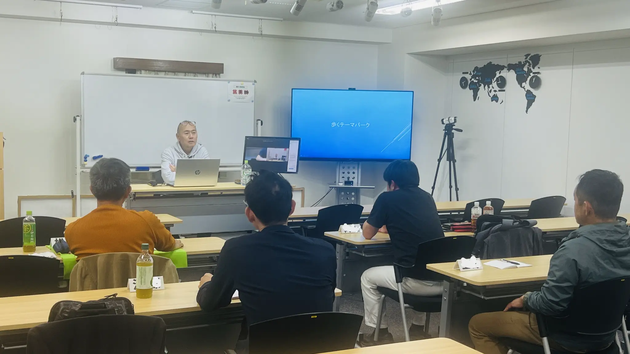 GCC専用教室での授業の様子